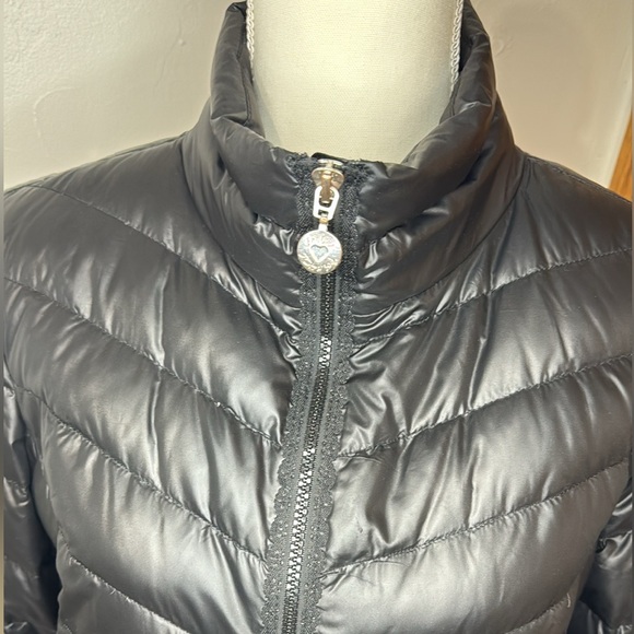 Betsy Johnson matte black puffer jacket with lace trim L - Picture 6 of 13